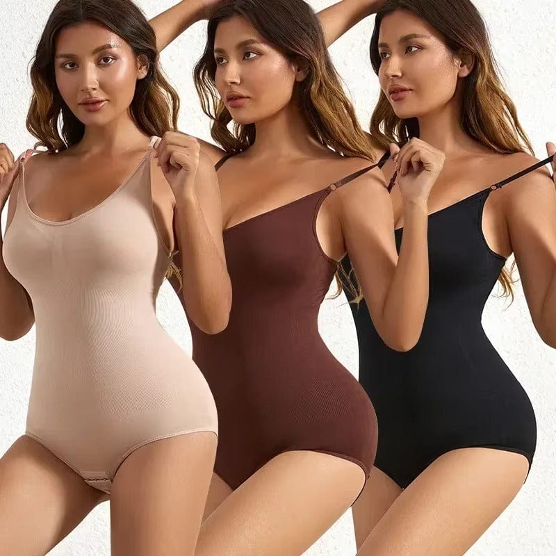 Kolme naista, jotka esittelevät hihatonta bodysuittia beigeissä, ruskeissa ja mustissa väreissä, seisovat vierekkäin vaaleaa taustaa vasten.